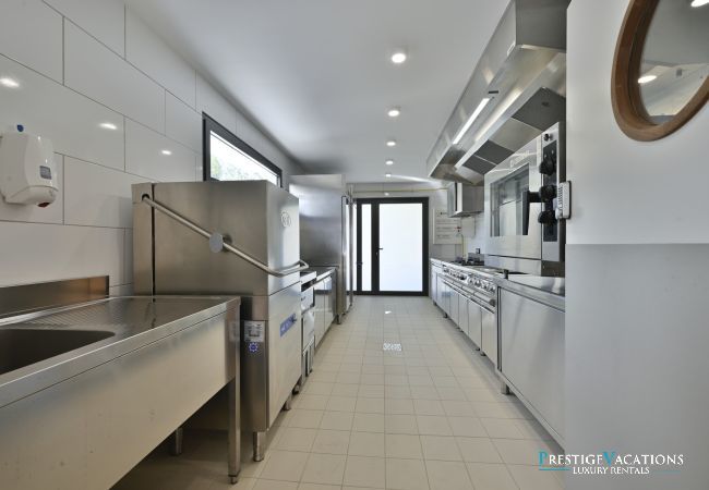 Villa in Saint-Gilles les Bains - Gilles