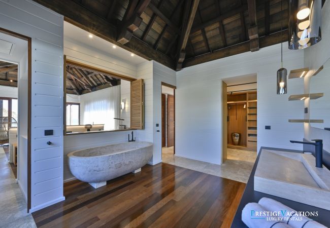 Villa in Saint-Gilles les Bains - Gilles